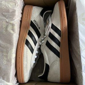 adidas Handball Spezial (Women's Size 8 | EU 40)